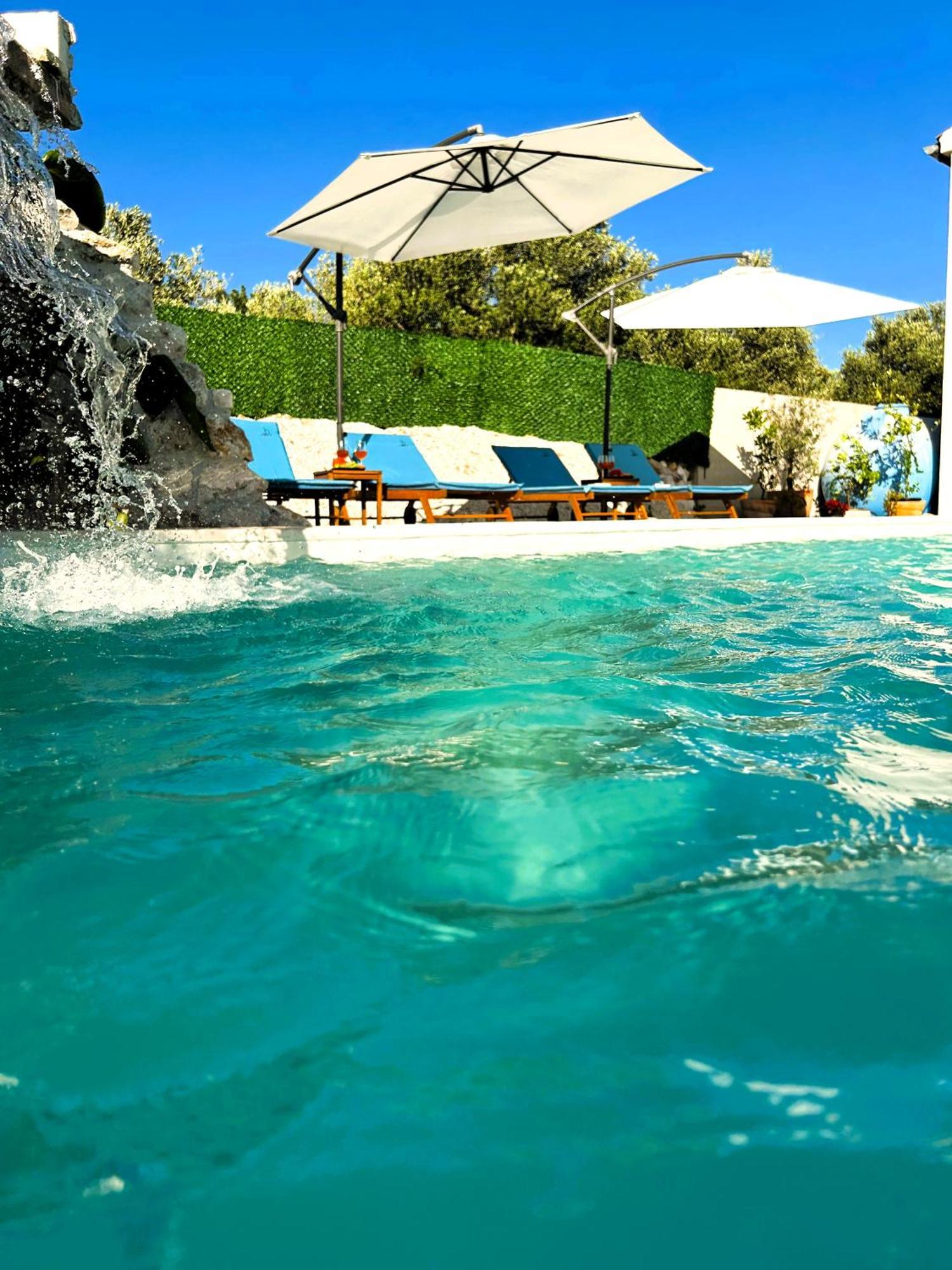 New!!! Xl Swimming Pool With Waterfall Vila Posedarje